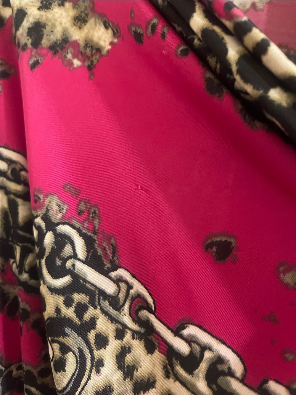 Carmen Marc Valvo Pink Chain & Leopard Wrap Blouse - Picture 4 of 5